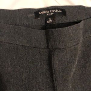 Banana Republic heather gray Devon pants size 10